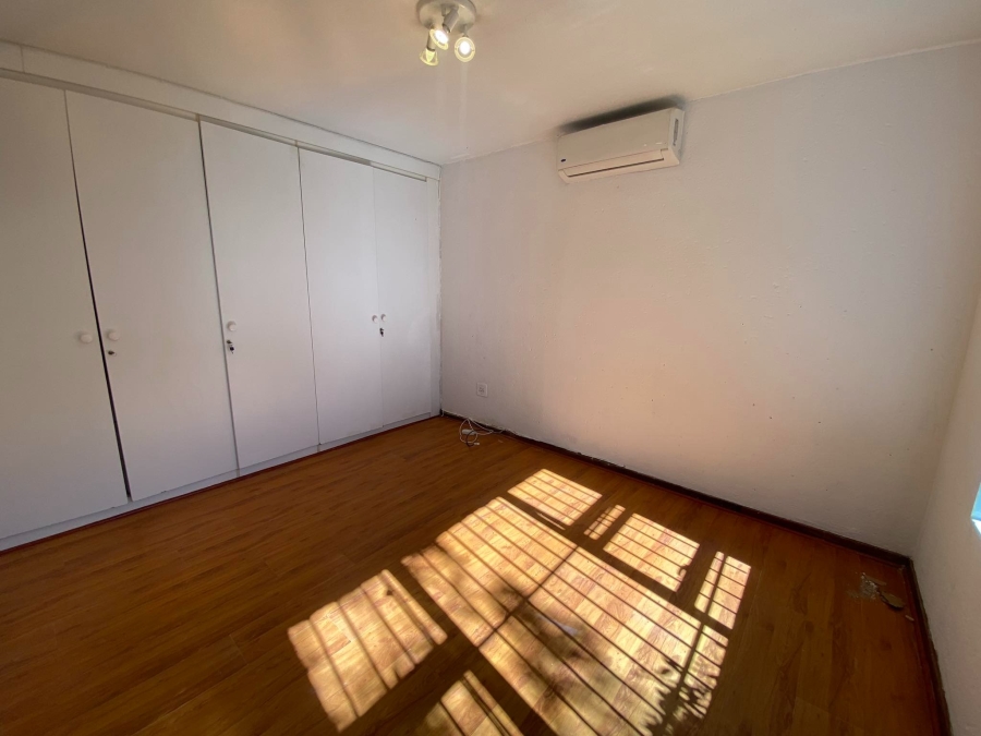 To Let 2 Bedroom Property for Rent in Morningside Gauteng