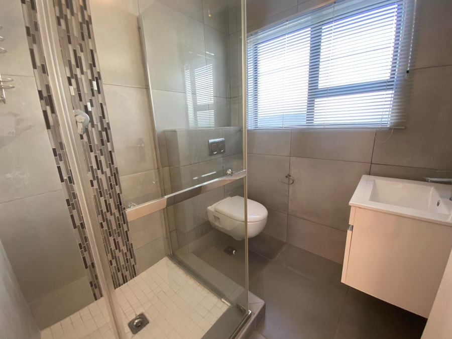 To Let 2 Bedroom Property for Rent in Morningside Gauteng