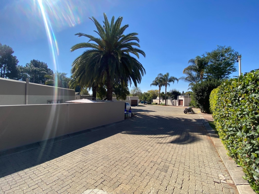 To Let 2 Bedroom Property for Rent in Morningside Gauteng