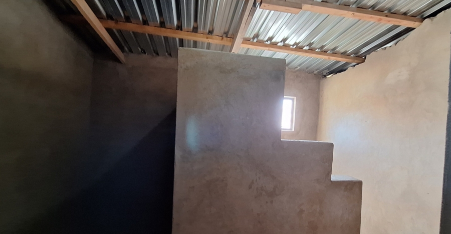 7 Bedroom Property for Sale in Theoville Gauteng