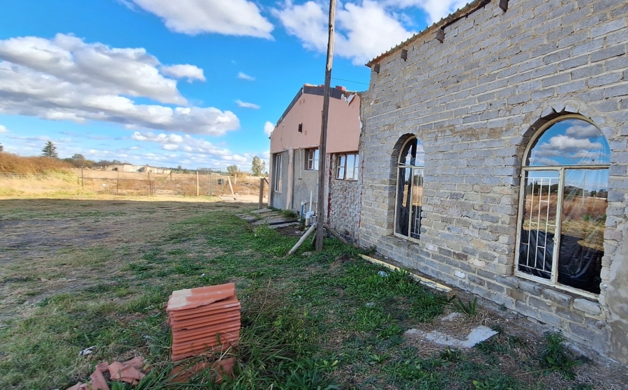 7 Bedroom Property for Sale in Theoville Gauteng