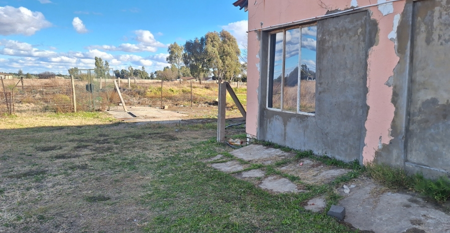 7 Bedroom Property for Sale in Theoville Gauteng