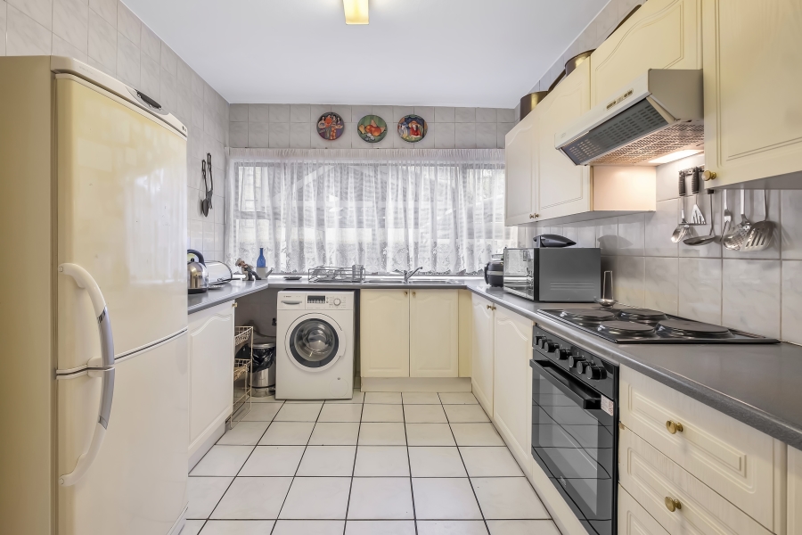 2 Bedroom Property for Sale in Hyde Park Gauteng