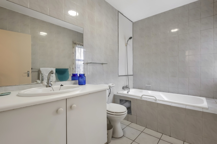 2 Bedroom Property for Sale in Hyde Park Gauteng