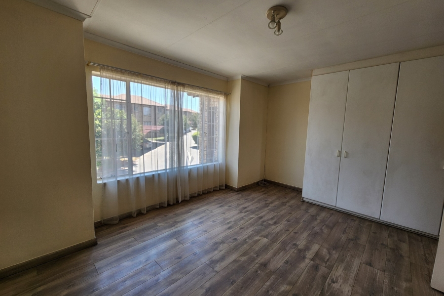 To Let 2 Bedroom Property for Rent in Halfway Gardens Gauteng