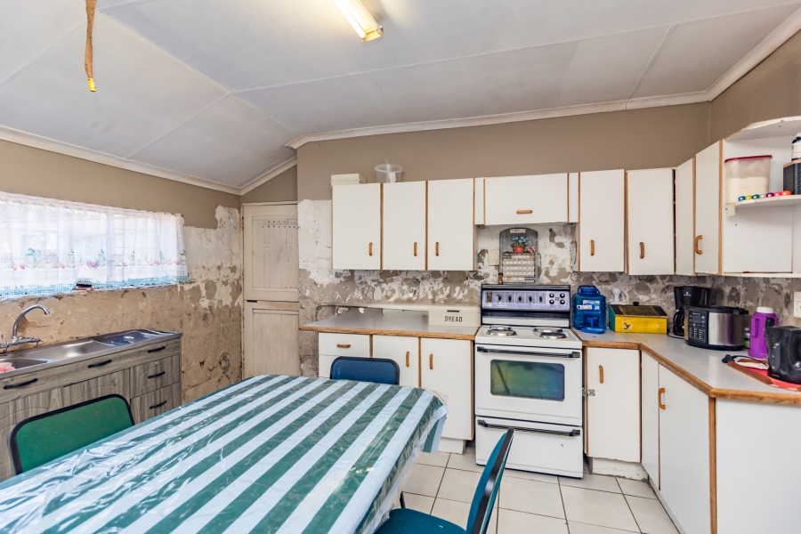 3 Bedroom Property for Sale in Wilro Park Gauteng
