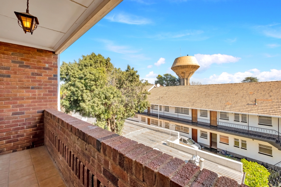 1 Bedroom Property for Sale in Linden Gauteng
