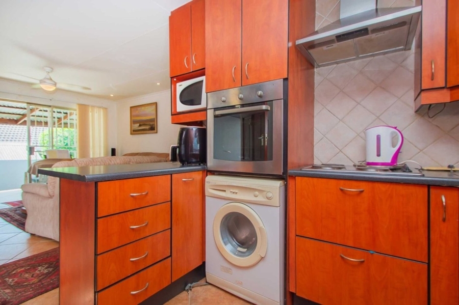 To Let 2 Bedroom Property for Rent in Northwold Gauteng