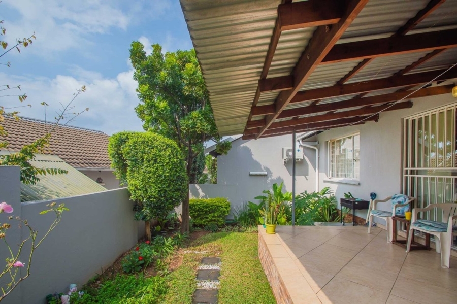 To Let 2 Bedroom Property for Rent in Northwold Gauteng