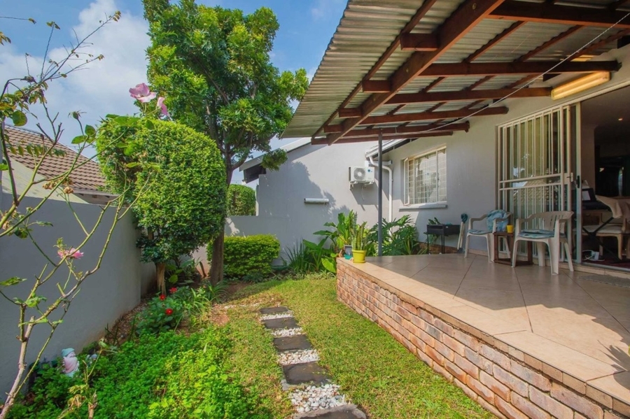 To Let 2 Bedroom Property for Rent in Northwold Gauteng