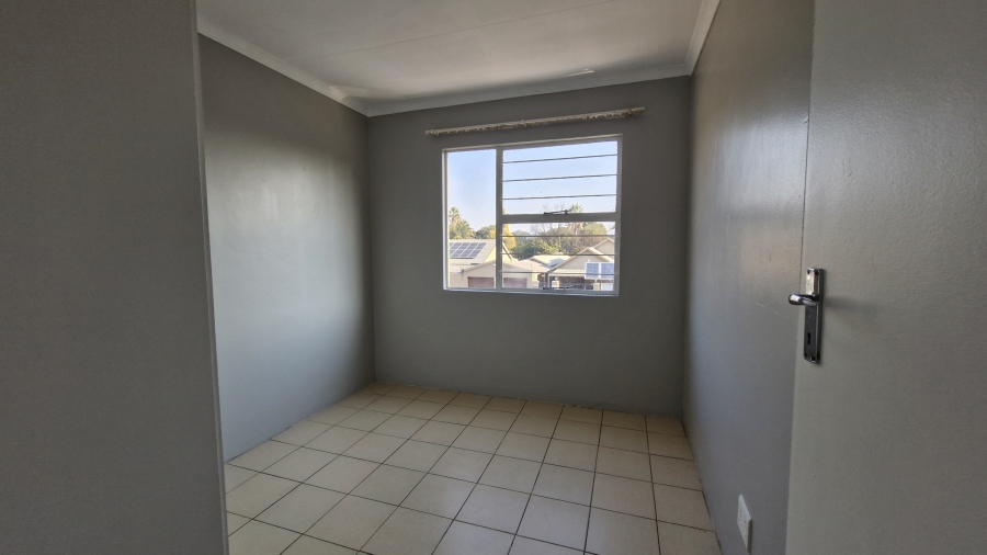 3 Bedroom Property for Sale in Wierda Park Gauteng