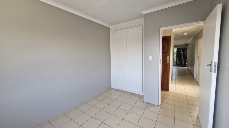 3 Bedroom Property for Sale in Wierda Park Gauteng