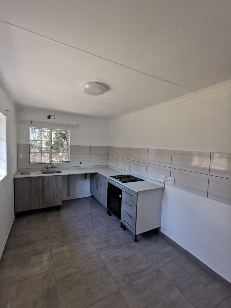 3 Bedroom Property for Sale in Vorna Valley Gauteng