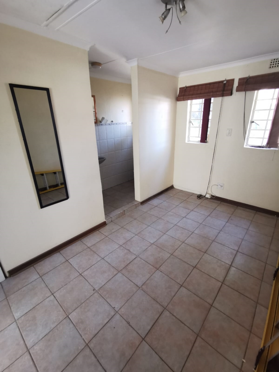 3 Bedroom Property for Sale in Vorna Valley Gauteng
