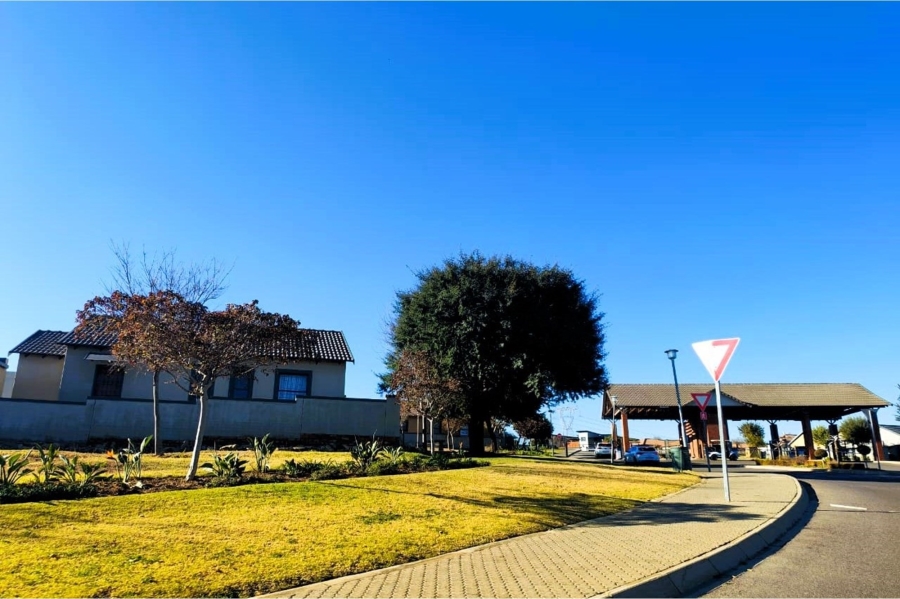 3 Bedroom Property for Sale in Kosmosdal Gauteng
