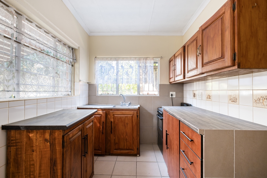 11 Bedroom Property for Sale in Nietgedacht Gauteng