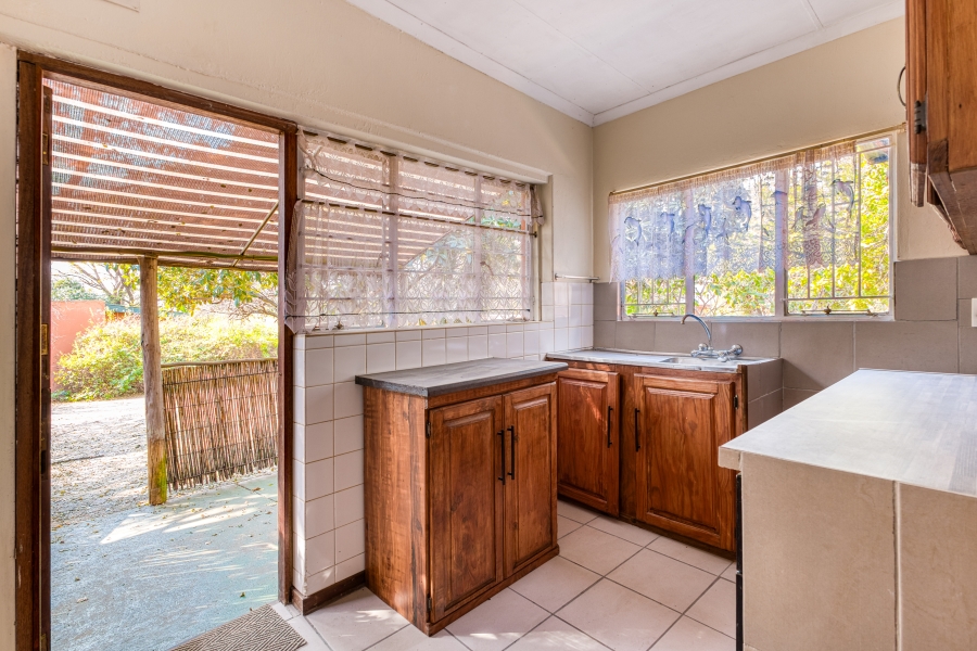 11 Bedroom Property for Sale in Nietgedacht Gauteng