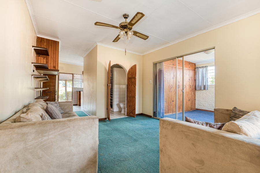 11 Bedroom Property for Sale in Nietgedacht Gauteng