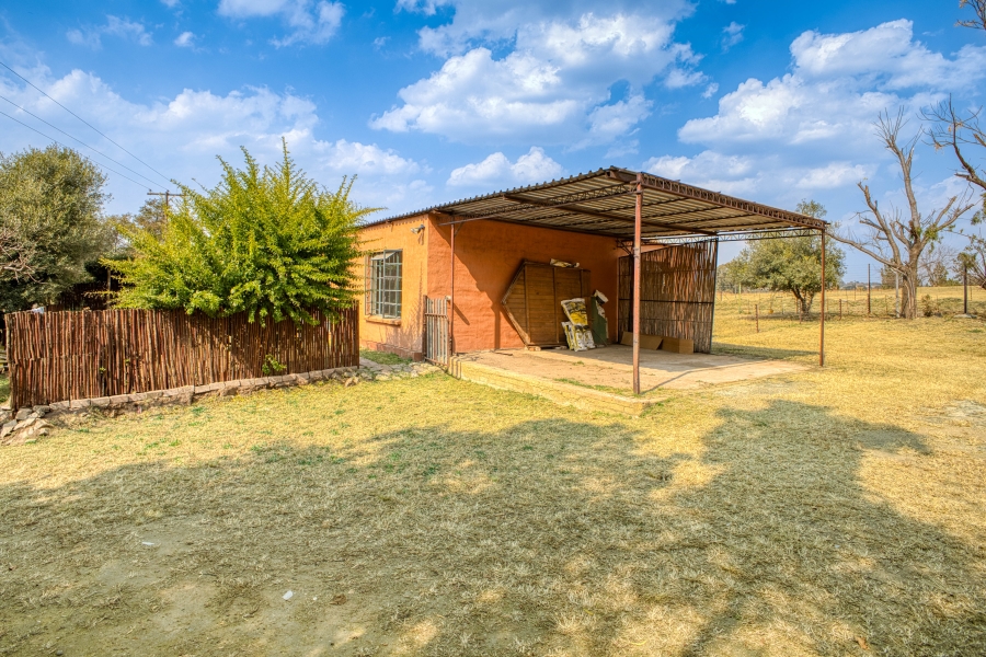 11 Bedroom Property for Sale in Nietgedacht Gauteng