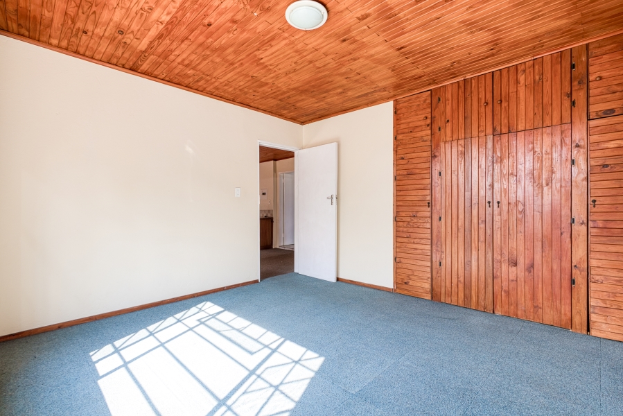 11 Bedroom Property for Sale in Nietgedacht Gauteng