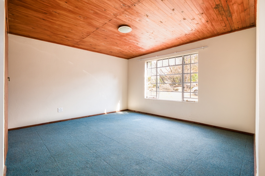 11 Bedroom Property for Sale in Nietgedacht Gauteng