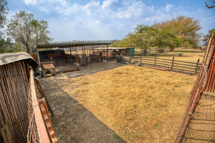 11 Bedroom Property for Sale in Nietgedacht Gauteng