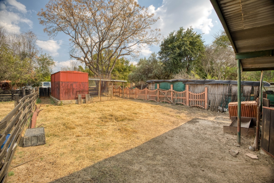 11 Bedroom Property for Sale in Nietgedacht Gauteng