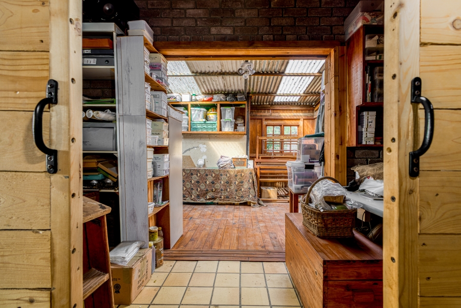 11 Bedroom Property for Sale in Nietgedacht Gauteng