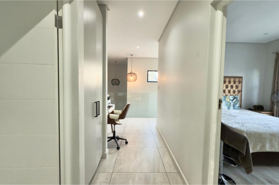 To Let 3 Bedroom Property for Rent in Bryanston Gauteng