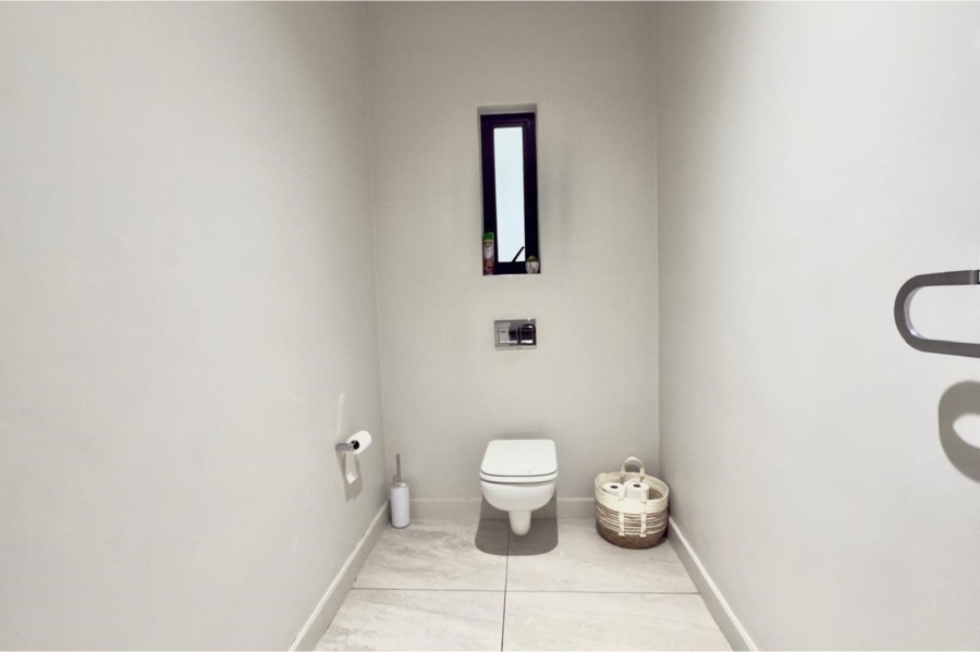 To Let 3 Bedroom Property for Rent in Bryanston Gauteng