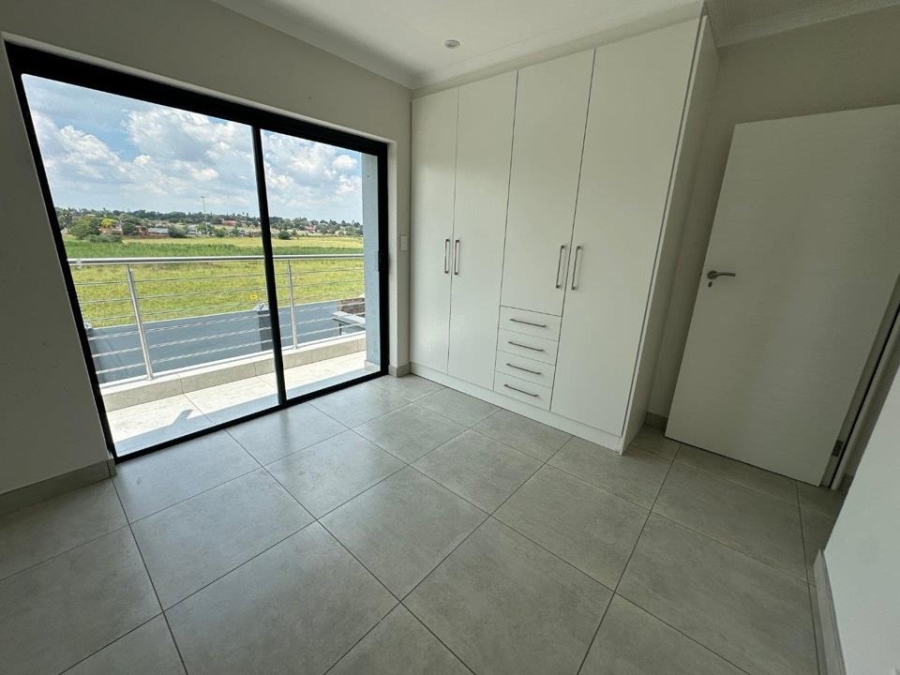 3 Bedroom Property for Sale in Helderwyk Gauteng