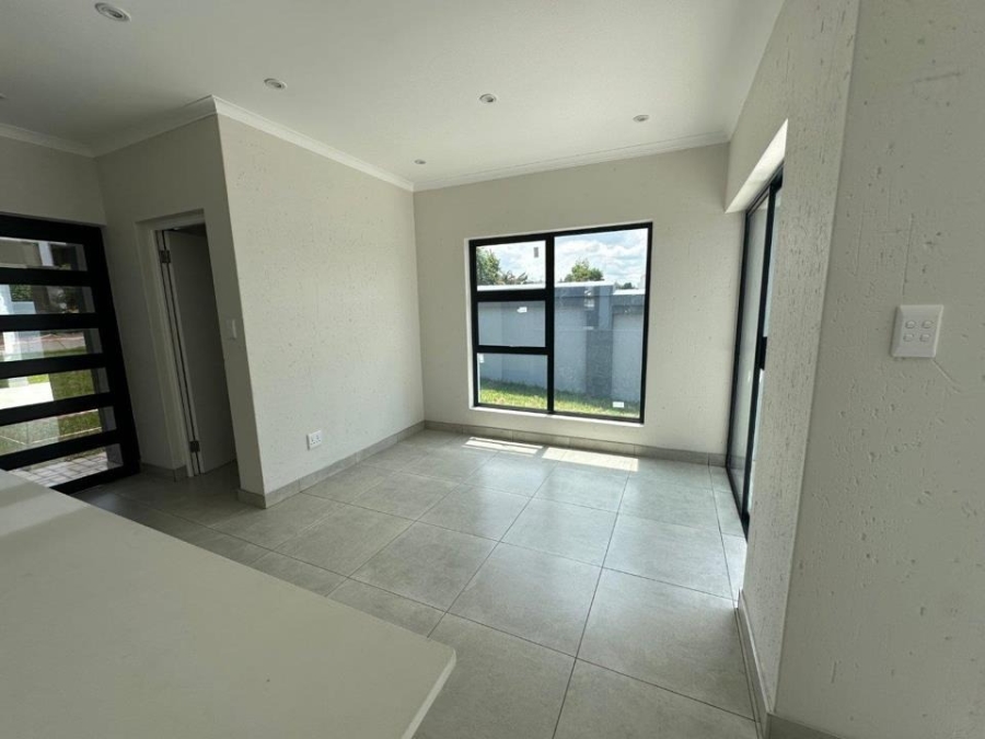 3 Bedroom Property for Sale in Helderwyk Gauteng