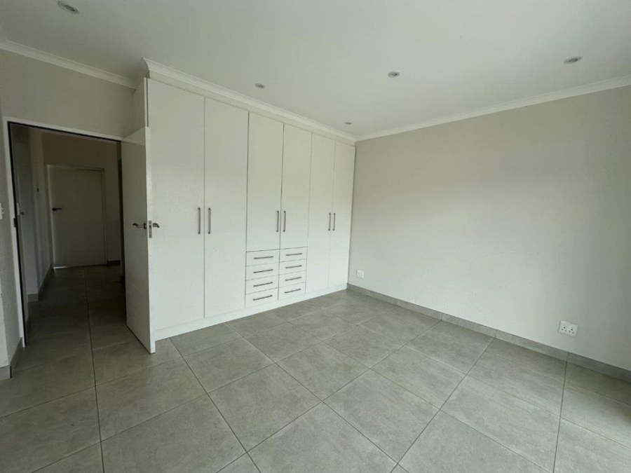 3 Bedroom Property for Sale in Helderwyk Gauteng