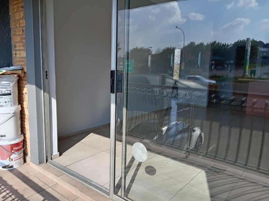 2 Bedroom Property for Sale in Birchleigh Gauteng