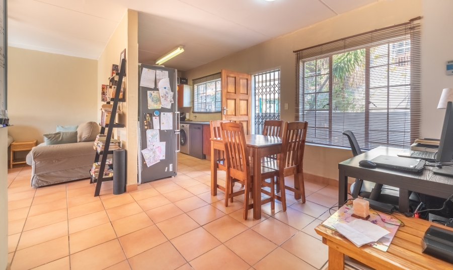 2 Bedroom Property for Sale in North Riding Gauteng