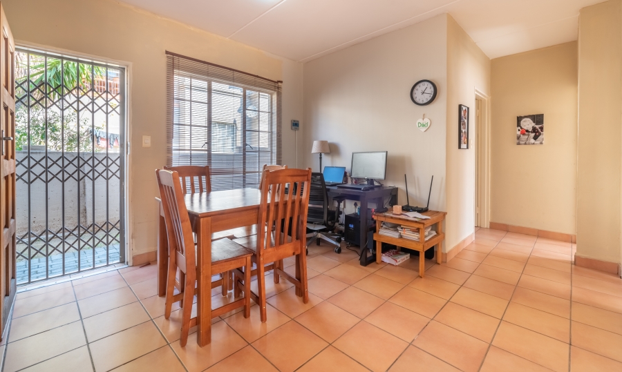 2 Bedroom Property for Sale in North Riding Gauteng