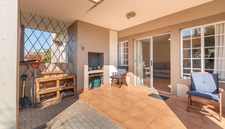 2 Bedroom Property for Sale in North Riding Gauteng