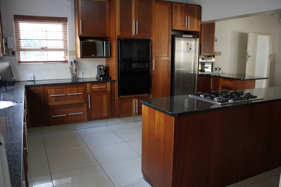 4 Bedroom Property for Sale in Saxonwold Gauteng
