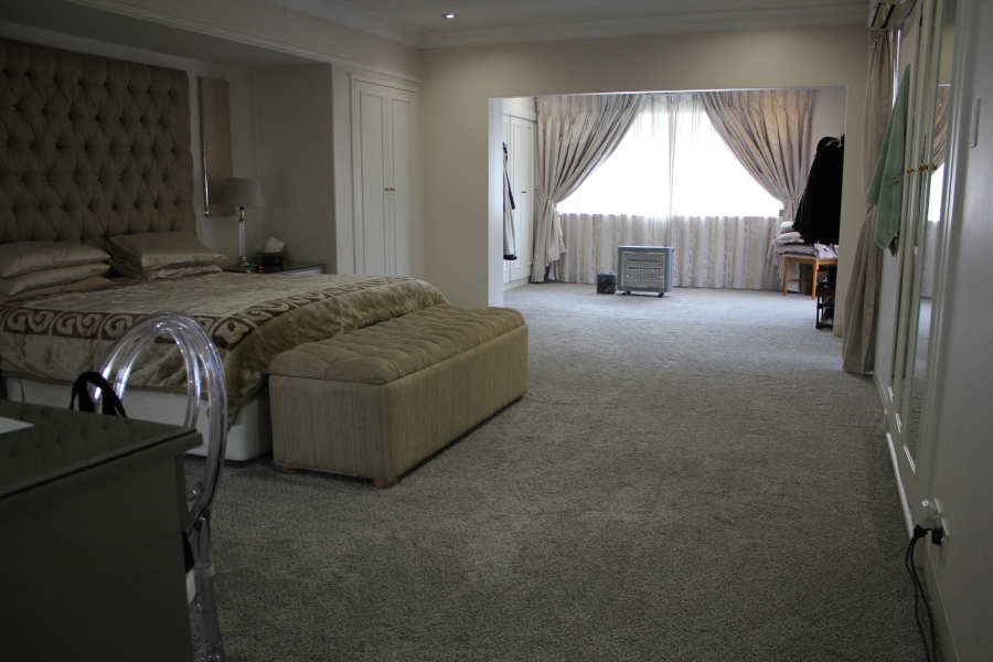 4 Bedroom Property for Sale in Saxonwold Gauteng