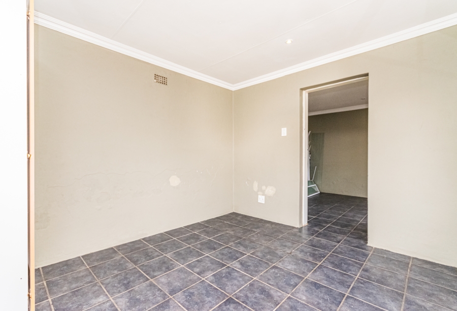5 Bedroom Property for Sale in Krugersdorp West Gauteng