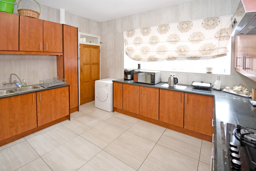 3 Bedroom Property for Sale in Killarney Gauteng