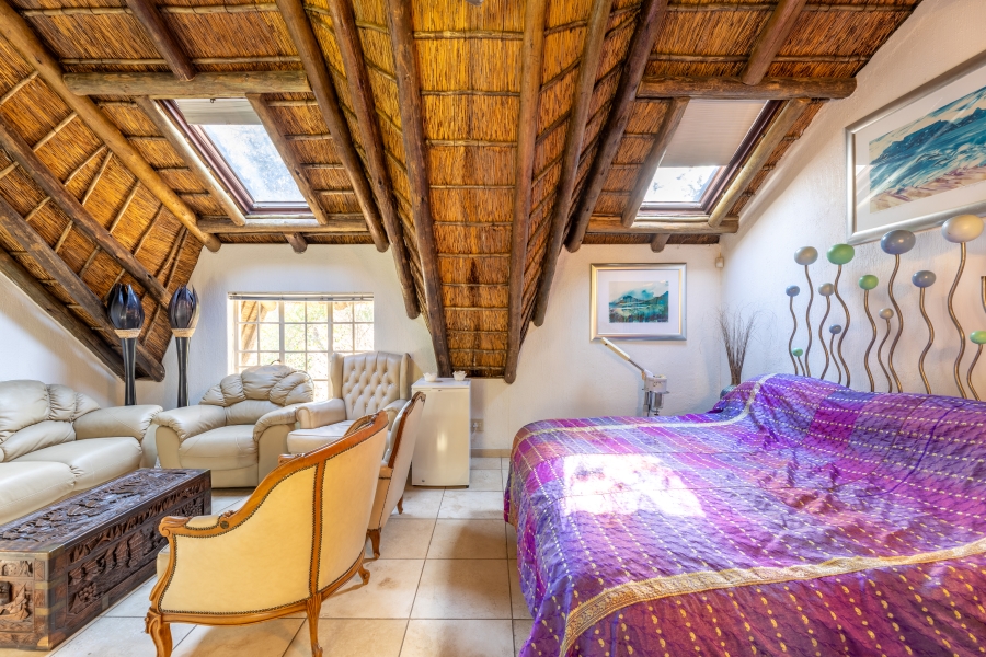 5 Bedroom Property for Sale in Bryanston Gauteng