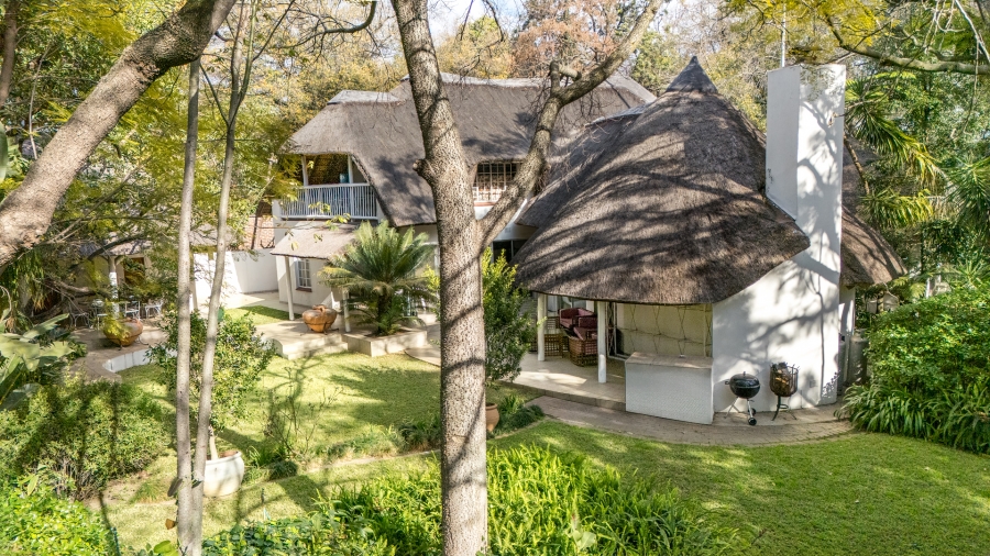 5 Bedroom Property for Sale in Bryanston Gauteng