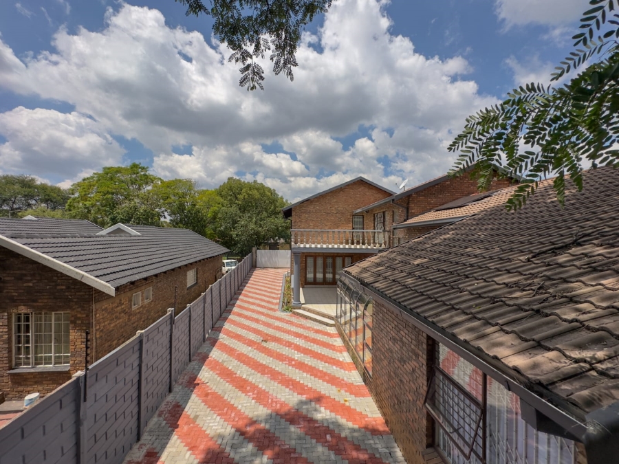 8 Bedroom Property for Sale in Newlands Gauteng