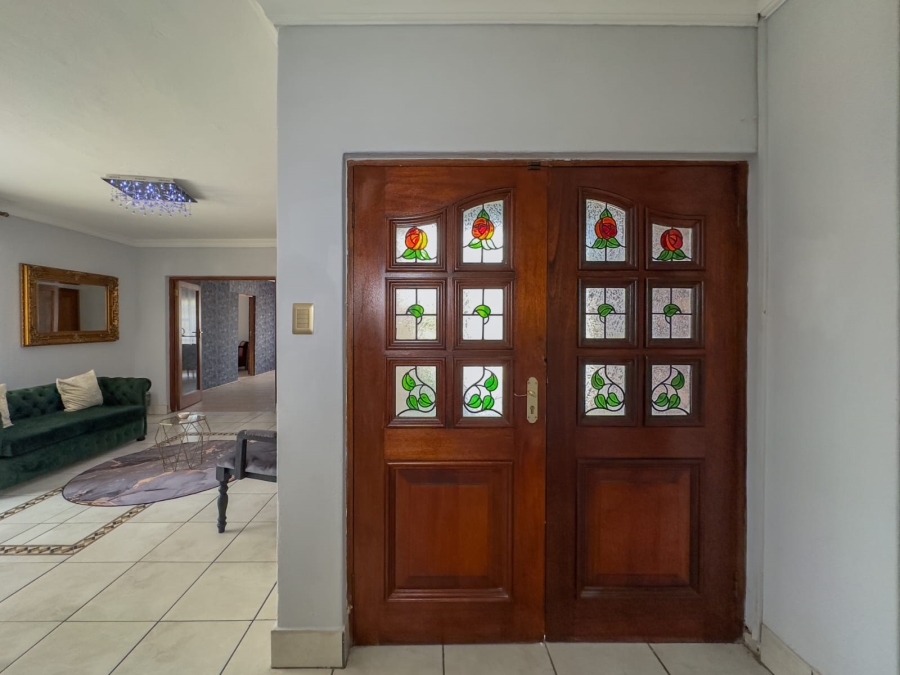 8 Bedroom Property for Sale in Newlands Gauteng
