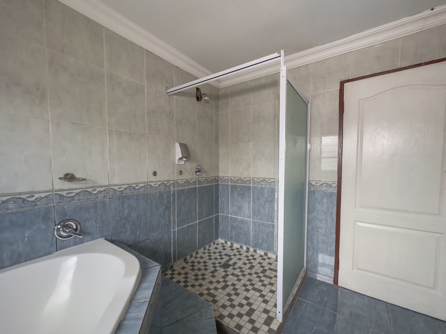 8 Bedroom Property for Sale in Newlands Gauteng