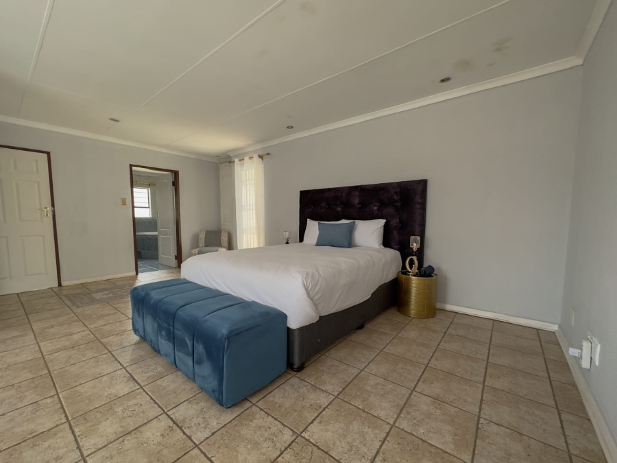 8 Bedroom Property for Sale in Newlands Gauteng