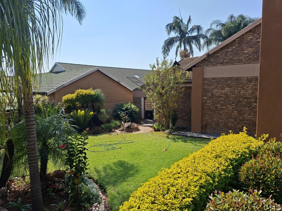 4 Bedroom Property for Sale in Montana Park Gauteng
