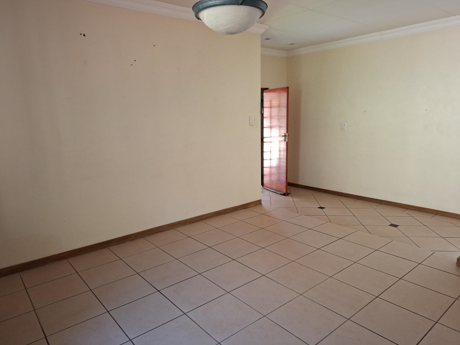 4 Bedroom Property for Sale in Montana Park Gauteng