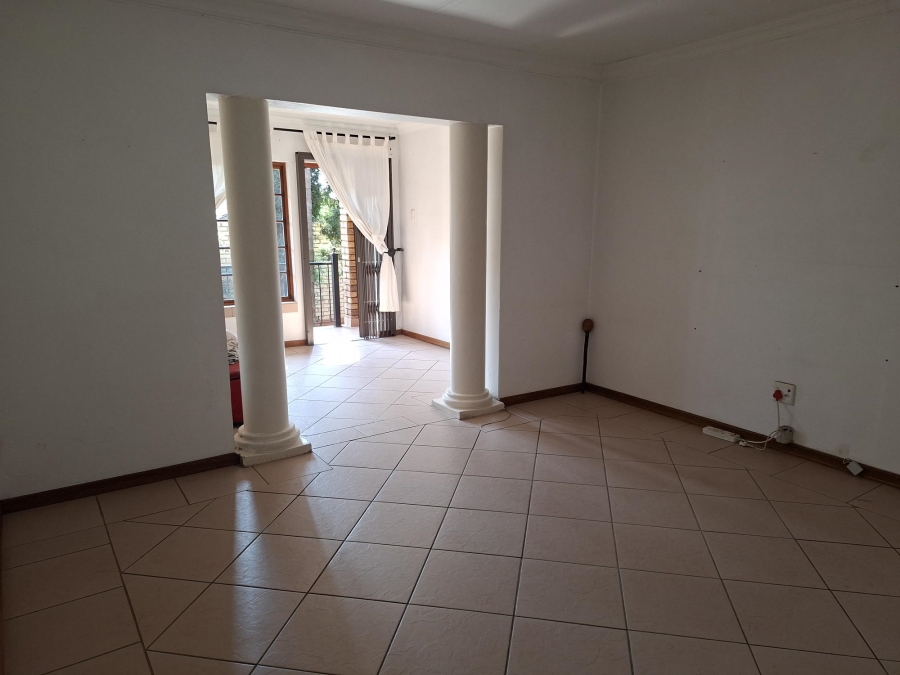 4 Bedroom Property for Sale in Montana Park Gauteng